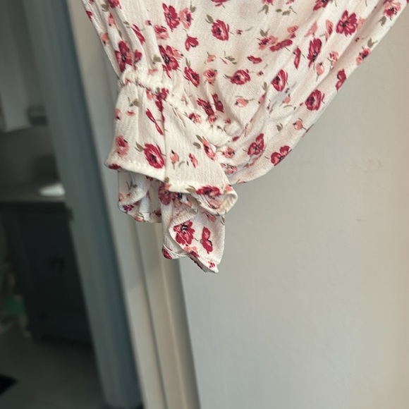 Gibson smocked floral midi dress - Picture 4 of 4